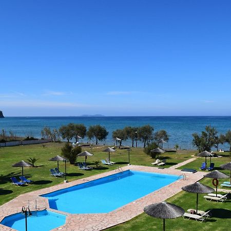 S&C Kosmos Beach Resort Roda  Buitenkant foto